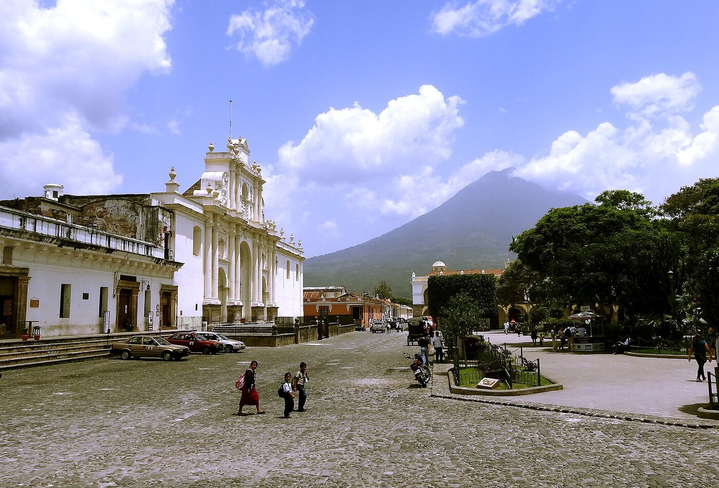 Guatemala and Central America budget зона