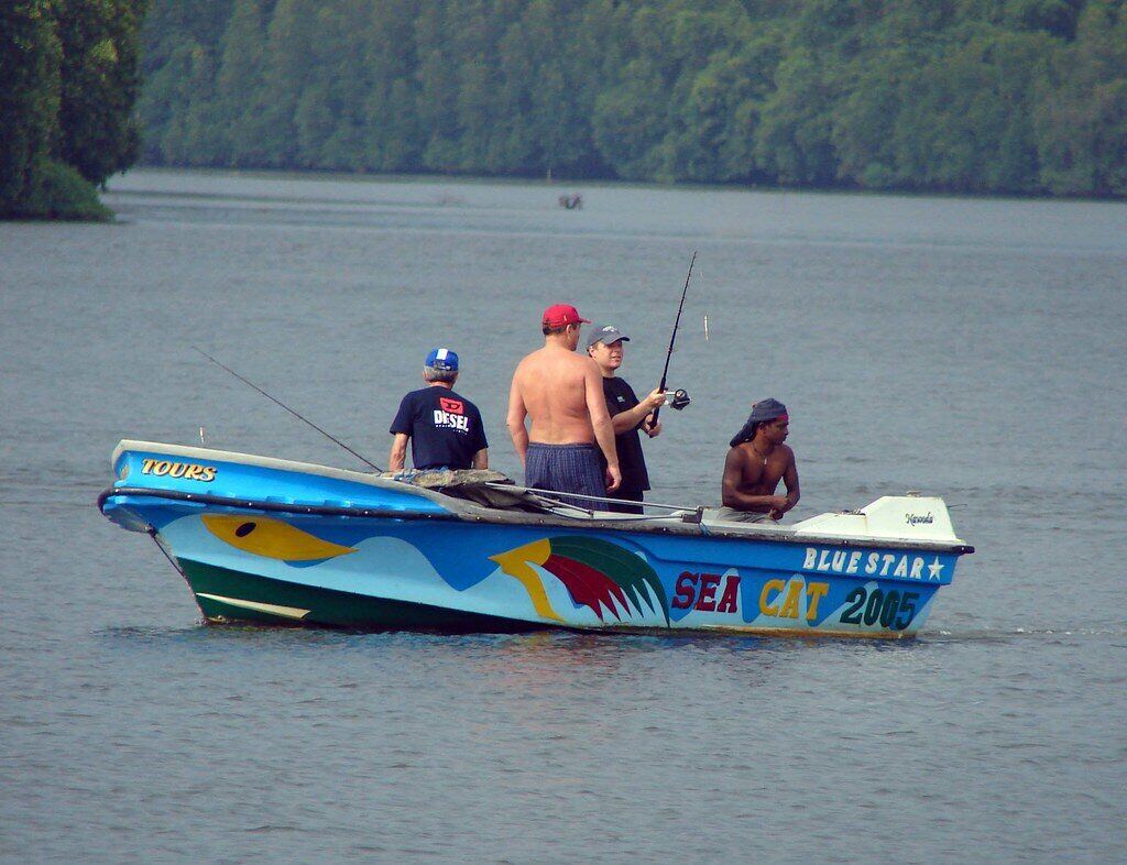 Bentota River Boat, Шри-Ланка